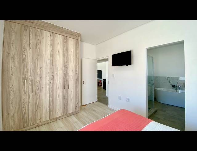 3 BEDROOM HOUSE FOR SALE IN DWARSKERSBOS
